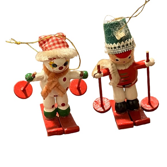 Vintage Wooden Sking Solider & Clown Christmas Ornaments Lot of 2 - Picture 1 of 5